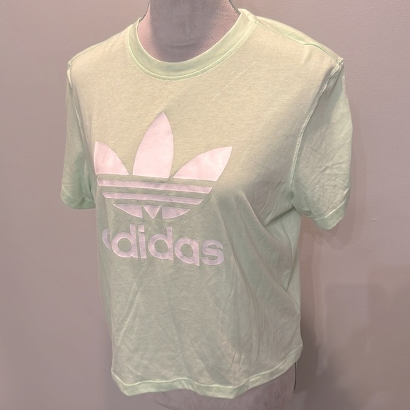 Adidas tee boxy cropped tshirt NWT S - Picture 2 of 9